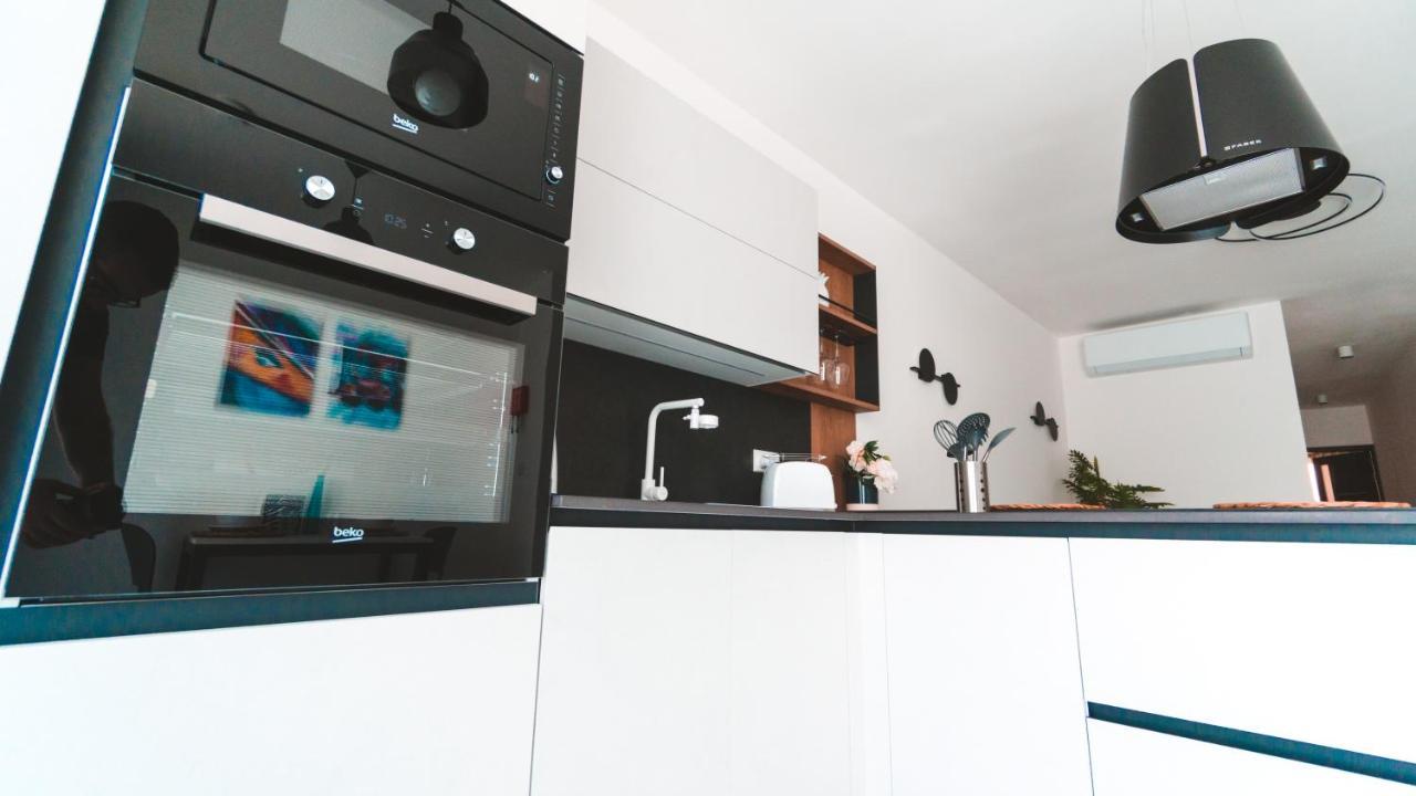 Ideal Location, Stylish 1Br Apartment With Free Parking Сліма Екстер'єр фото