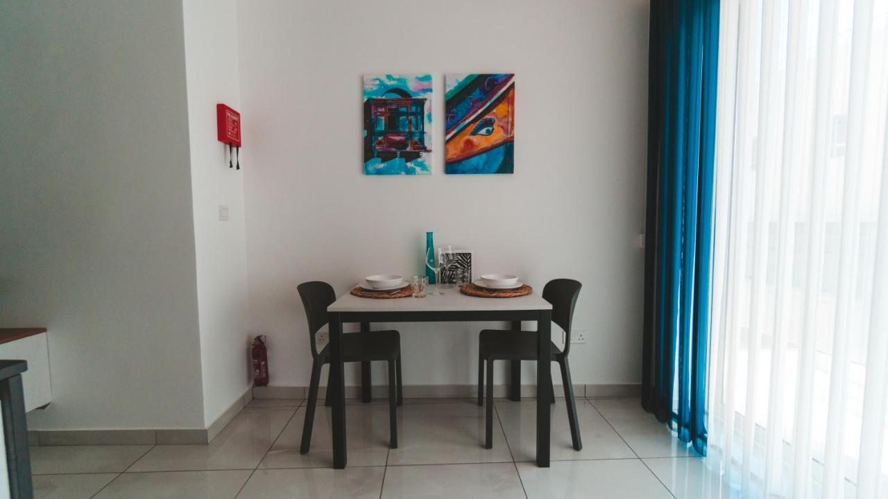 Ideal Location, Stylish 1Br Apartment With Free Parking Сліма Екстер'єр фото